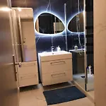 Mon Petit Paradis, Centre 90 M2, 200 M Mer, Terr Plein Sud, Clim Park Prive Lägenhet *