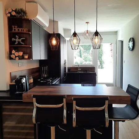 Mon Petit Paradis, Centre 90 M2, 200 M Mer, Terr Plein Sud, Clim Park Prive 아파트